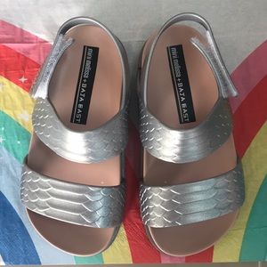 New Mini Melissa sandal